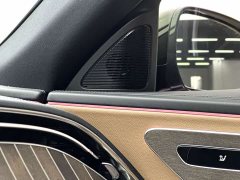 Mercedes-Benz E 300 L Fashion Version - photo 17