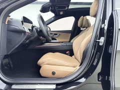 Mercedes-Benz E 300 L Fashion Version - photo 7