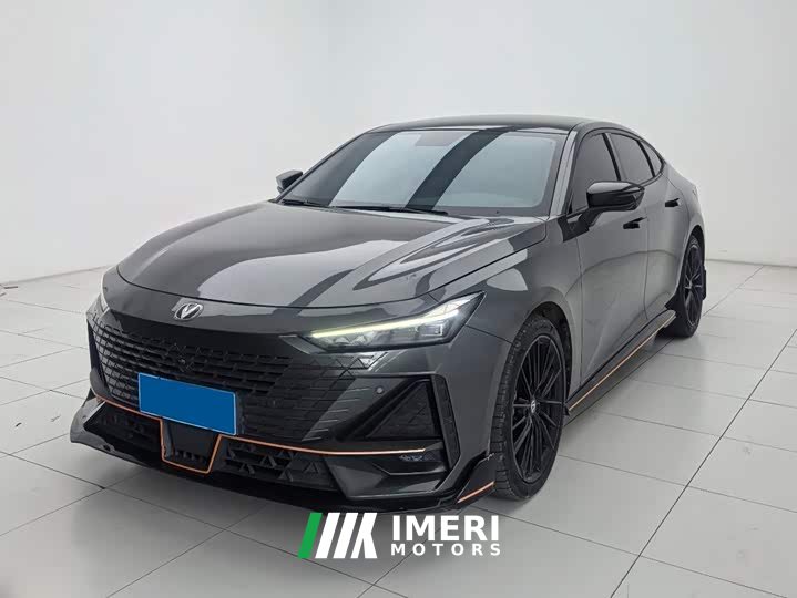 Changan UNI-V 1.5T Edition - ავტომობილი ჩინეთიდან