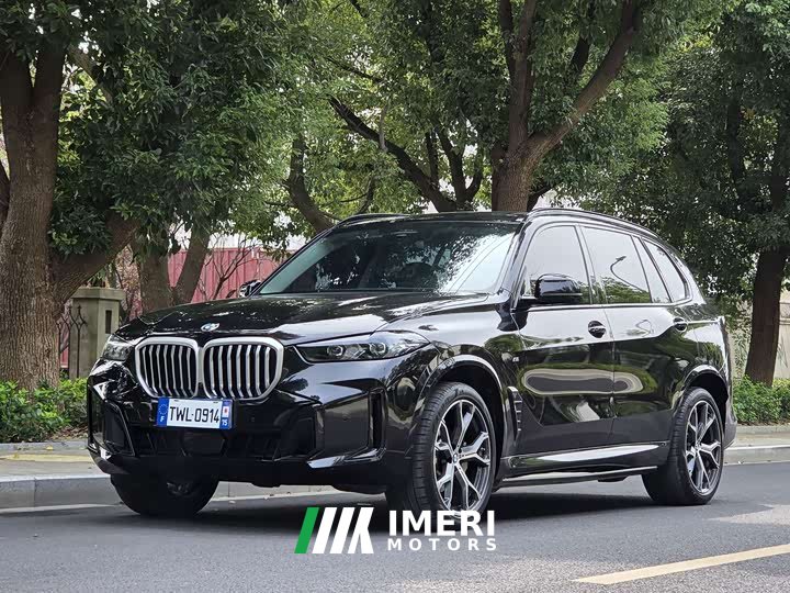 BMW X5 xDrive 30Li Deluxe VersionM - ავტომობილი ჩინეთიდან