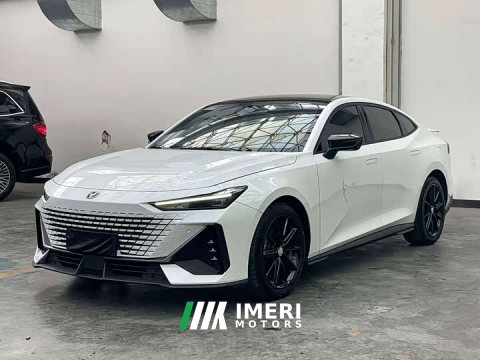 2023 Changan UNI-V 1.5T Premium Version - car from China