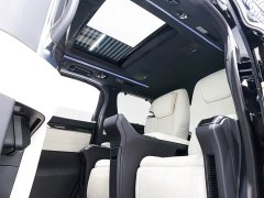 Lexus LM 300h Edition - ფოტო 13