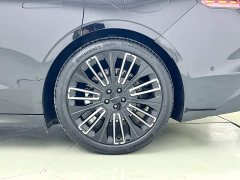 Lynk & Co 10 240AWDUltra - ფოტო 6