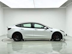 Tesla Model 3 PerformancePerformance Edition 3D6 - ფოტო 7