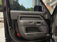 Land Rover 90 2.0T P300 X-DYNAMIC HSE - ფოტო 8
