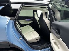 Lynk & Co 08 EM-P 210AWDUltra H7 - photo 11