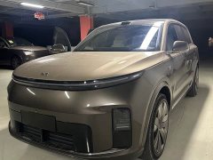 Li Auto L9 Livis - ფოტო 1