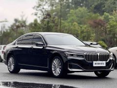 BMW 7 730Li Luxury - ფოტო 3