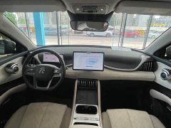 BYD PLUS Smart Drive Edition 430KM Version - ფოტო 12