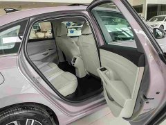 Volkswagen Pro 300TSI Edition - ფოტო 6