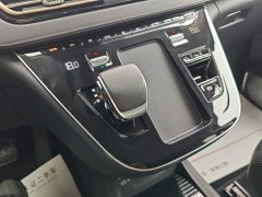 FAW HQ9 PHEV 2.0T AWDBusiness Edition - ფოტო 14
