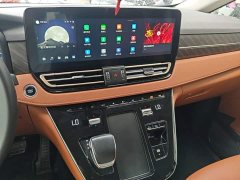 FAW HQ9 PHEV 2.0T AWDBusiness Edition - ფოტო 13