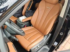 FAW HQ9 PHEV 2.0T AWDBusiness Edition - ფოტო 15