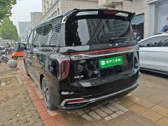 FAW HQ9 PHEV 2.0T AWDBusiness Edition - ფოტო 5