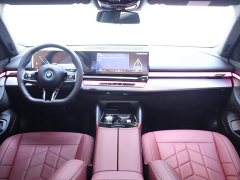 BMW i5 eDrive 35L M - ფოტო 13