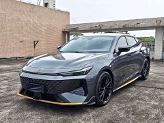 Changan UNI-V 1.5T Premium Version - ფოტო 1