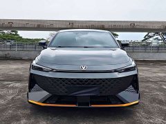 Changan UNI-V 1.5T Premium Version - ფოტო 2