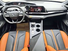 Changan UNI-V 1.5T Premium Version - ფოტო 4