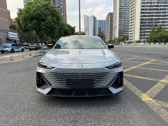 Changan UNI-V 1.5T Premium Version - ფოტო 2