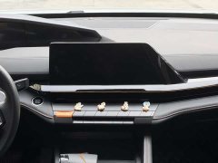Changan UNI-V 1.5T Premium Version - ფოტო 16