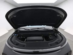 Li Auto L8 Air - ფოტო 16