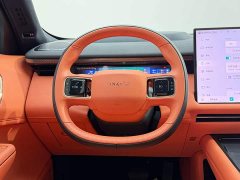 Lynk & Co 900 1.5T Ultra 6 - ფოტო 14