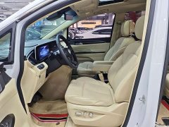 Buick GL8 ES Deluxe Version - ფოტო 5