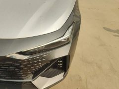 Changan UNI-V 1.5T Premium Version - ფოტო 5