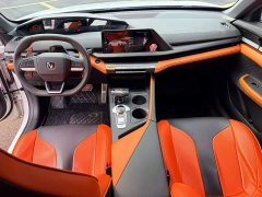 Changan UNI-V 1.5T Edition - ფოტო 4