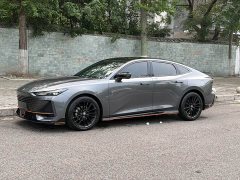 Changan UNI-V 1.5T Edition - ფოტო 1