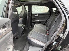 Changan UNI-V 1.5T PHEV Version - ფოტო 9