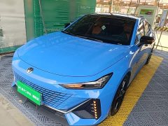 Changan UNI-V 1.5T Premium Version - ფოტო 1
