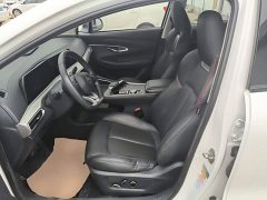 Changan UNI-T 1.5T Flagship Version - ფოტო 15