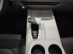 Changan UNI-Z 1.5T Premium Version - ფოტო 14