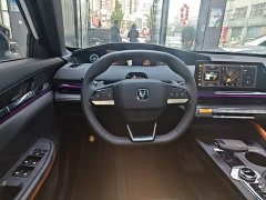 Changan UNI-V 1.5T Premium Version - ფოტო 11