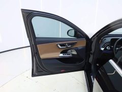 Mercedes-Benz E 300 L Luxury Version - ფოტო 18