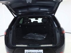 Land Rover 400PS Dynamic SE - ფოტო 10
