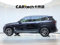 BMW X5 xDrive 30Li Deluxe VersionM - ფოტო 4