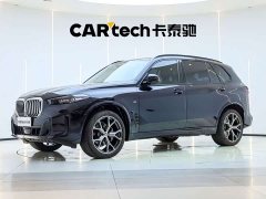 BMW X5 xDrive 30Li Deluxe VersionM - ფოტო 1