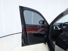 BMW X5 xDrive 30Li Deluxe VersionM - ფოტო 10