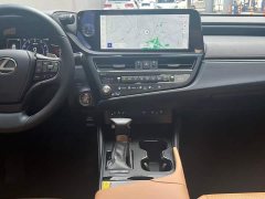 Lexus ES 200 Edition - ფოტო 12