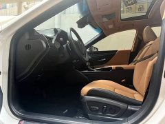 Lexus ES 200 Edition - ფოტო 9
