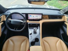 SAIC RX5 PLUS 330TGI Smart Edition - ფოტო 8