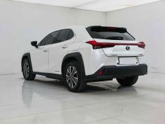 Lexus UX 300e Edition - ფოტო 3