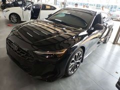 Audi A6L 2.0T quattro Deluxe Version - ფოტო 1