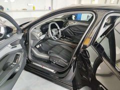 Audi A6L 2.0T quattro Deluxe Version - ფოტო 3