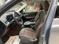 BMW iX1 eDrive25L M - ფოტო 8