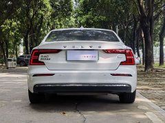 Volvo S60PHEV T8 AWDLong RangeLuxury Edition - photo 7
