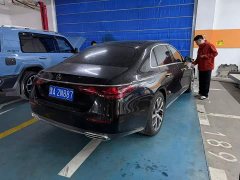 Mercedes-Benz E 300 L Fashion Version - ფოტო 4