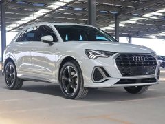 Audi Q3 35 TFSI Fashion Version - ფოტო 3